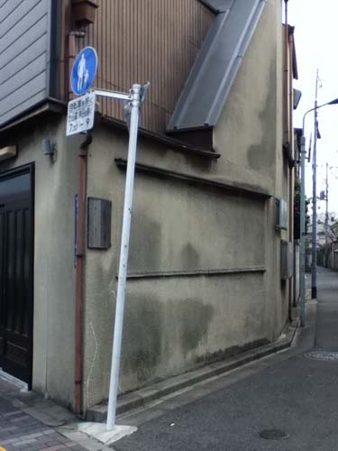 無用窓