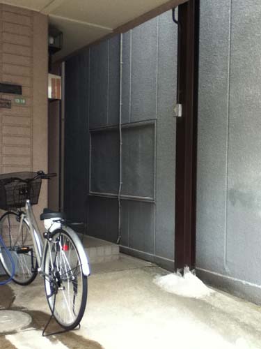 無用窓